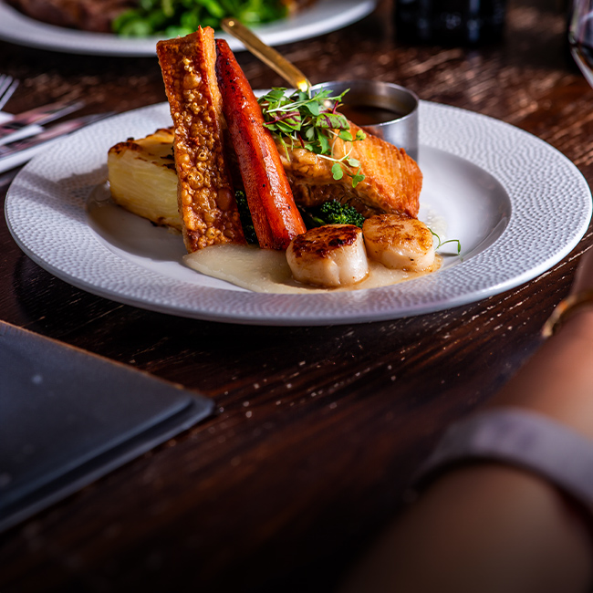 Explore our great offers on Pub food at The White Swan